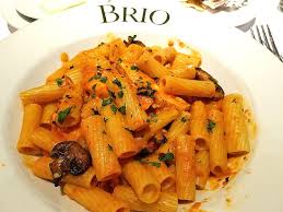 Brio Italian Grille signature dishes Pasta BrioGorgonzola-Crusted Beef MedallionsMargherita Flatbread